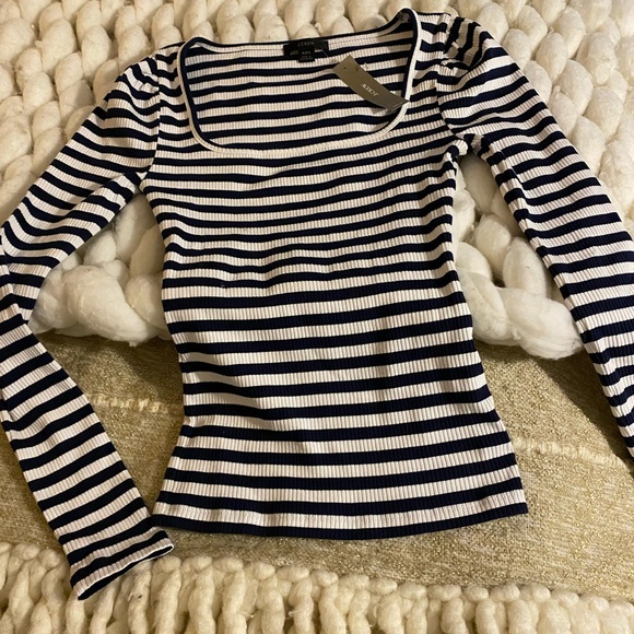 J.Crew scoop neck long sleeve ribbed top - Picture 4 of 9